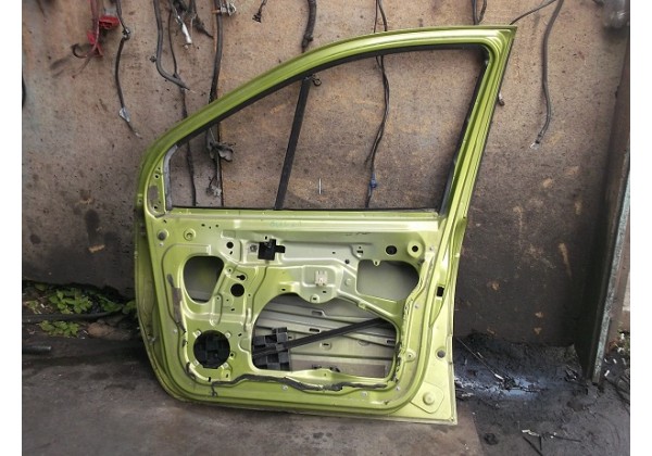 дверка права передня Renault Scenic, 99-03